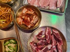 -釜山火炉·海鲜烤肉(紫藤路店)