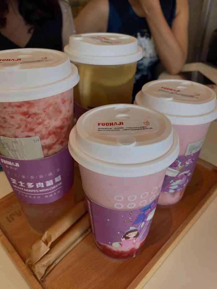 馥茶记-"[薄荷]环境:餐厅装修环境很不错,装饰."-大众点评移动版