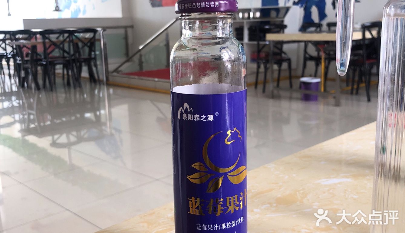 回头客呀… 来了三天吃了2顿，这个频率还是可以的哇