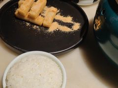 -佬麻雀·剁椒鱼头(京基KK One店)