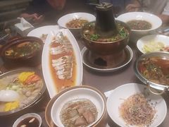 -香山湖家家宴(中山陵店)