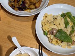 -关东小磨东北菜(上海长风大悦城店)