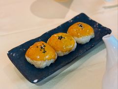 蜜汁叉烧酥-兴悦酒家(保利克洛维店)