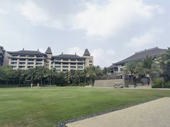 -海南清水湾莱佛士酒店