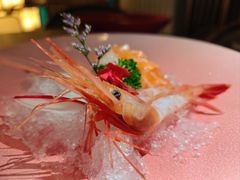 -浅深(世茂滨江精品店)