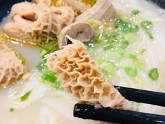 牛杂粉-粤厨点心专门店