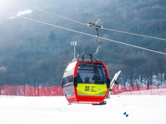 -中旅松花湖滑雪场