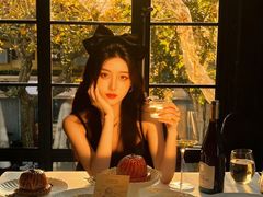 -弦月窗LUNETTE BY AMANDA(复兴路店)