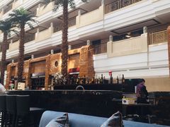-西安唐隆国际酒店(大雁塔大唐不夜城店)
