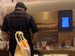 -沪上阿姨·臻选茶饮(上海环球港店)