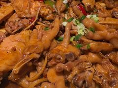 -多嘴超级肉蟹煲(欧亚卖场店)