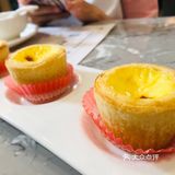 蘸了排骨的肉香带点儿咸味口感很好