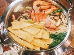 海鲜鱼饼火锅-青松大叔的店(东财店)