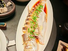 -忆江南·临江鱼馆