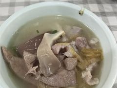 -卢六川汤肉(南方花园店)