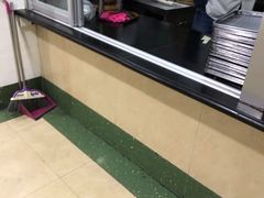 -绿杨馄饨临顿路店