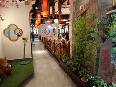 -万重锦·人文川菜馆(骡马市店)
