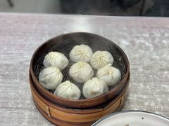 蟹粉汤包-曼曼汤包(建国西路店)