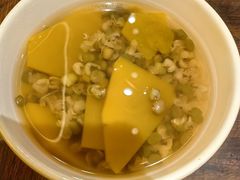 -有红鸡毛店·砂锅菜(抚琴夜市店)