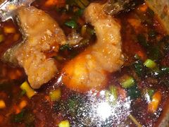 -肖肖酸萝卜鱼火锅(总店)