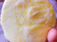 鳕鱼肉松小贝-鲍师傅糕点(西站店)