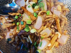 -唐师傅湘西名菜馆(武陵路店)