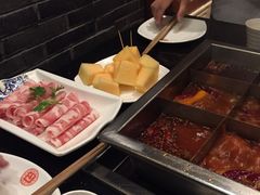 -百年川椒重庆老火锅(光谷店)