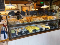 面包甜点陈列柜-仙峰天然面包(迎宾路店)