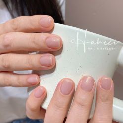 -花岐款式专研健康美甲沙龙