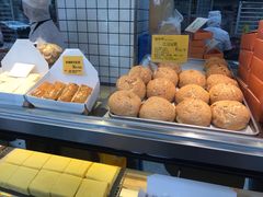 -鲍师傅糕点(江苏路店)