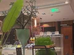 -松咖啡自助餐厅·松北香格里拉