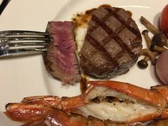 -恰餐厅及酒吧 CHAR Bar & Grill (北京丽都皇冠假日店)