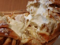 -VERIE BAKEHOUSE