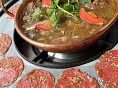-银同牦牛肉火锅