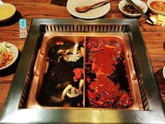 -老牌坊云南鱼豆花火锅(嵩山店)