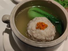 扬州蟹粉狮子头-翡翠江南(国贸商城店)