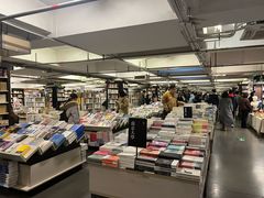 -先锋书店(五台山总店)