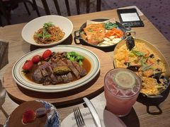 -芭莉与彩虹西餐厅(成都合生汇店)