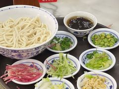 -海碗居老北京炸酱面(增光路店)