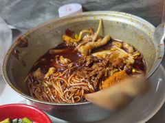 -铁锅哥米线