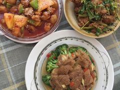 -天天向上素食餐厅(五台山店)