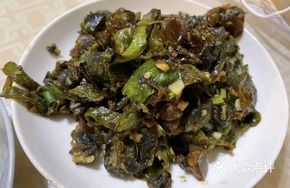 Braised Century Egg with Tofu