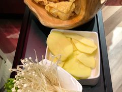 -热火朝天鲜切牛肉火锅(南强街巷店)