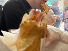 -Bánh Mì Huynh Hoa