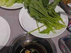 -张哞哞·鲜切牛肉自助火锅(高德置地店)