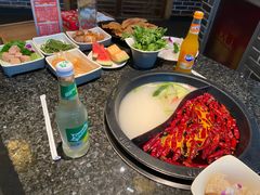 -井格重庆火锅(临平银泰城店)