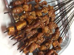 -马克力木手抓炕锅烤羊肉(盐湖一小区店)