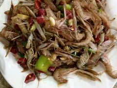 -喝丢一只鞋海鲜烧烤·海肠捞饭(文体街店)