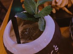 -鲨鱼美式餐厅酒吧Sharky