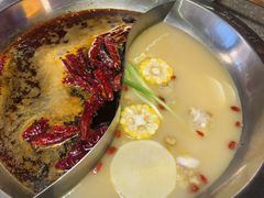鸳鸯锅底（小锅）-大龙燚火锅(春熙店)